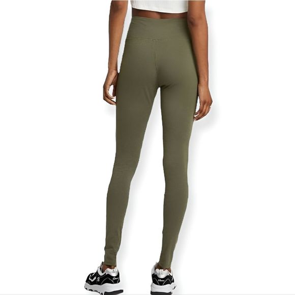 High-Waisted Olive Classic Leggings - Picture 3 of 4